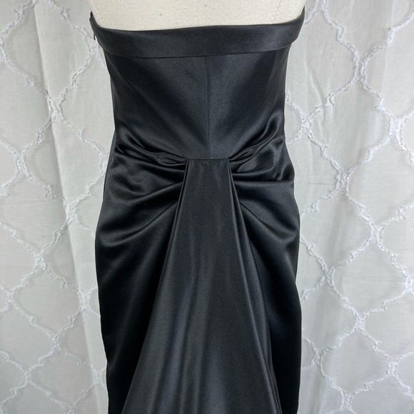 🔥ELEGANT🔥🚨David's Bridal🚨Black Satin Strapless Gown With Back Bustle Detail - Picture 8 of 10